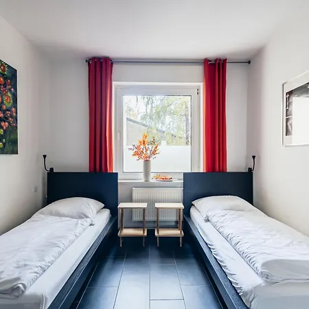Апартаменты Centrally Located 2-room *