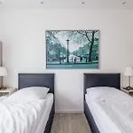 Centrally Located 2-room Hanôver