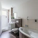 Centrally Located 2-room * Hanôver