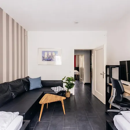 Centrally Located 2-room