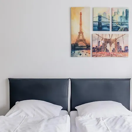 Centrally Located 2-room 하노버