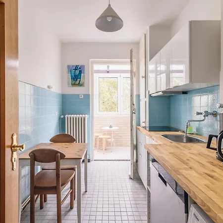 Centrally Located 2-room * Hanôver