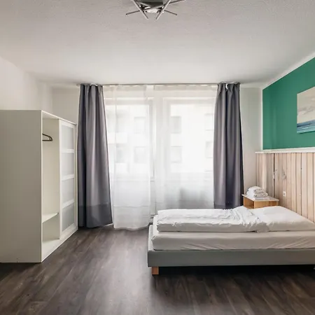 Centrally Located 2-room Hanôver