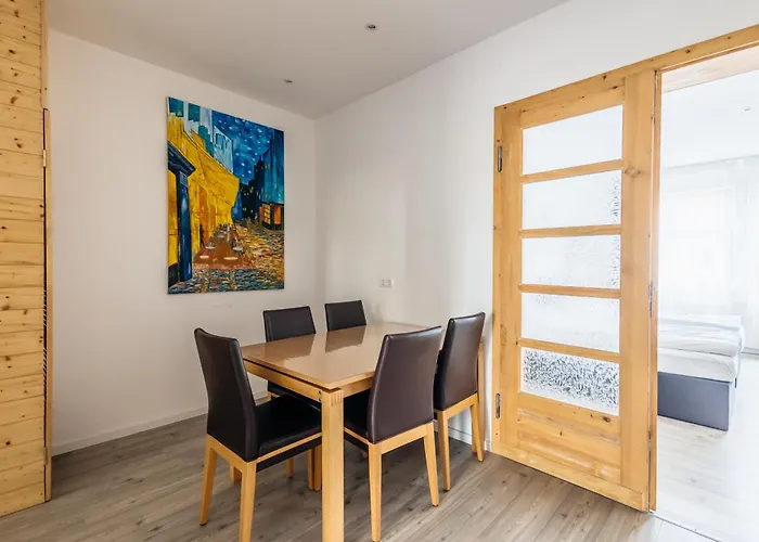 Διαμέρισμα Centrally Located 2-room