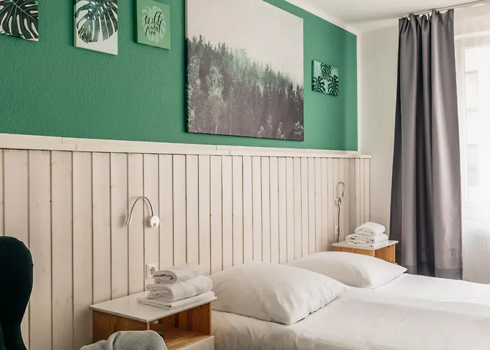 Centrally Located 2-room * Ганновер