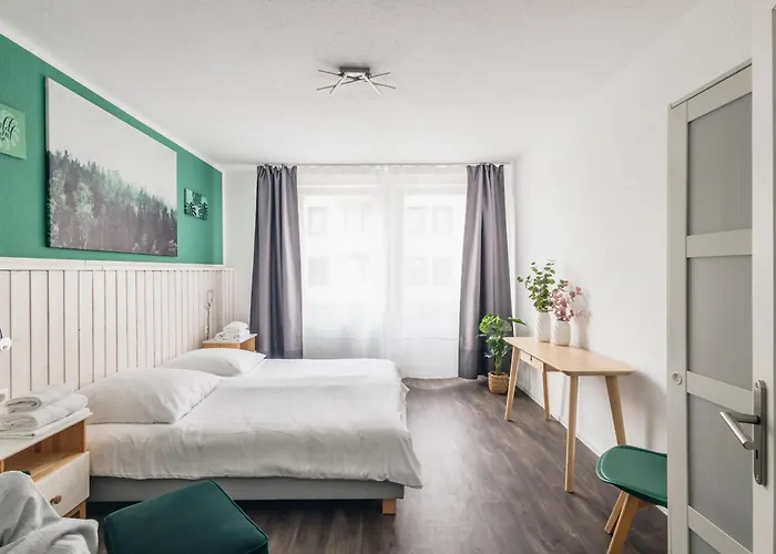 Centrally Located 2-room