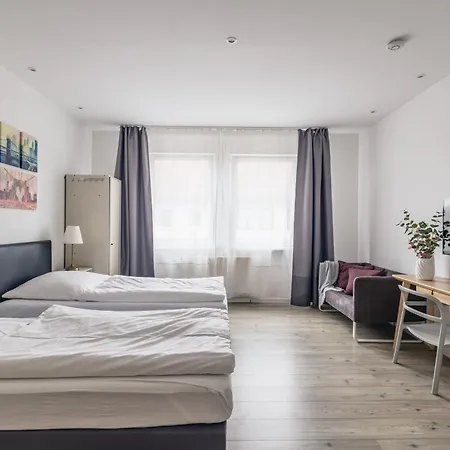 Centrally Located 2-room