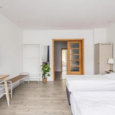 Lägenhet Centrally Located 2-room *