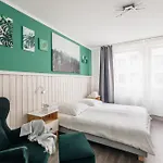 Centrally Located 2-room Apartamento Hanóver